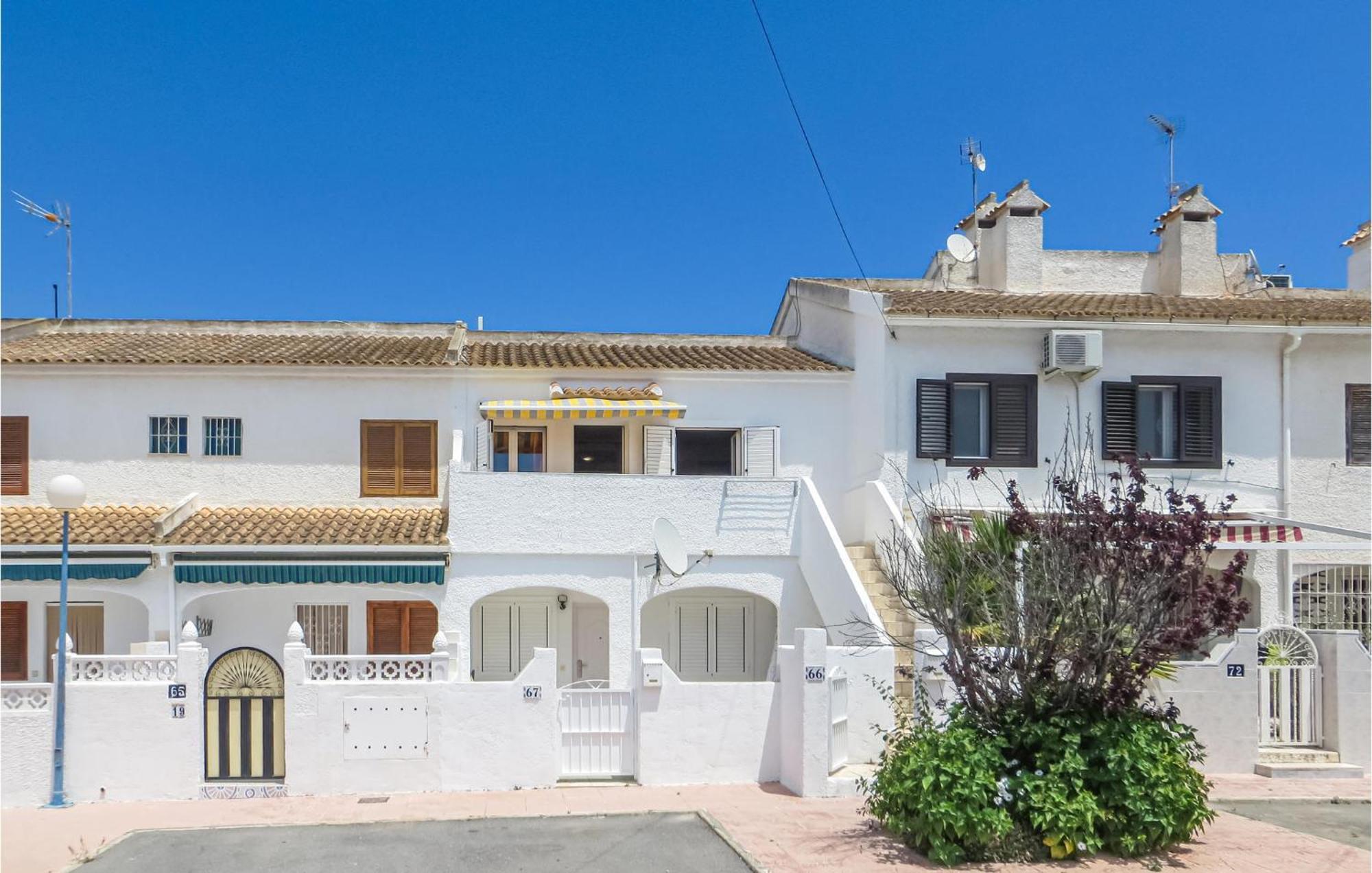 Amazing Apartment In Torrevieja With Wifi 외부 사진